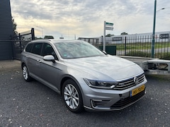 Volkswagen Passat Variant - 1.4 TSI GTE Highline | DSG | Panodak | Lees tekst