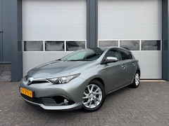 Toyota Auris - 1.8 Hybrid Comfort Dealer onderhouden Trekhaak