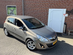 Opel Corsa - 1.4-16V Anniversary Edition NIeuwstaat , Airco, Cruise control, PDC,