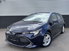 Toyota Corolla Touring Sports - 1.8 Hybrid Active Navigatie Apple CarPlay/Android Auto, Smart Key, Adaptieve cruise contro