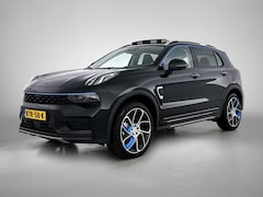 Lynk & Co 01 - 1.5 | Panoramadak | 360° camera | Stoelverwarming | 1800KG Trekvermogen |