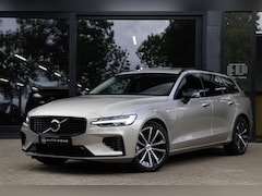 Volvo V60 - T6 AWD Plus Dark Panoramadak HeadUp Display 360 Cam Alarm Getint glas Bright Dusk