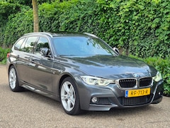 BMW 3-serie Touring - 320i M Sport High Ex Panorama A CarPlay Keyless Virtual dash Camera Touring