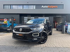 Volkswagen T-Roc - 1.5 TSI Sport Business R | R-line | Trekhaak | 19 inch LM | Dodehoeksensoren