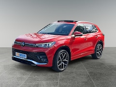 Volkswagen Tiguan - 1.5 204pk eHybrid R-Line Edition Panoramaschuif-kanteldak | 360 graden camera 'Area View'