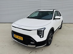 Kia Niro - 1.6 GDi Hybrid DynamicPlusLine Demo auto |Sunroof | Navi | Keyless | Privacyglass | Km sta