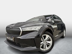 Skoda Enyaq iV - 80 ✓SOH 90.4% ✓Warmtepomp ✓Full LED ✓Sfeerverlichting ✓Navigatie ✓Camera ✓BLIS ✓Stuur- Sto