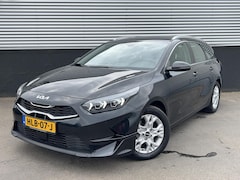 Kia Cee'd Sportswagon - Ceed 1.5 T-GDi DynamicLine Trekhaak, navigatie Apple CarPlay/Android Auto, parkeersensoren