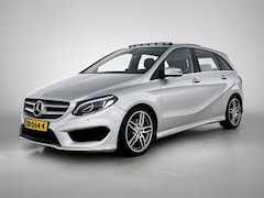 Mercedes-Benz B-klasse - 180 Business Solution AMG | Panoramadak | Achteruitrijcamera | Parkeersensoren | Stoelverw