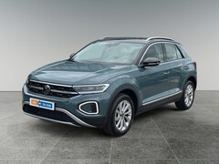 Volkswagen T-Roc - 1.0 115pk TSI Style Parkeerassistent (Park Assist) | Adaptive Cruise Control | 'Climatroni