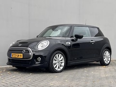 MINI Electric - Cooper SE 33 kWh / Accu SoH 97 % / CCS snel laden / HUD / Navigatie / Apple Carplay Androi
