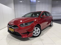 Kia Cee'd Sportswagon - Ceed 1.5 T-GDi DynamicLine Trekhaak, Apple Carplay/Android Auto, Navigatie, Camera