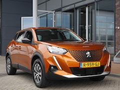 Peugeot e-2008 - EV Active 50 kWh | Navigatie | CarPlay | Android Auto | Climate/Cruise Control | Achteruit
