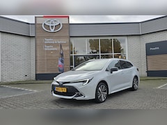 Toyota Corolla Touring Sports - Hybrid 140 DYNAMIC STOEL/STUURVERW PARK-SENSOREN NAVI APPLE/ANDROID 17'' LM-VELGEN CAMERA