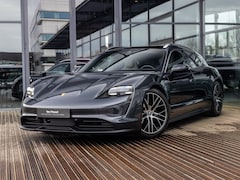 Porsche Taycan Sport Turismo - 79 kWh | BOSE | PASM LUCHTVERING | PANORAMADAK | 20 INCH | ACHTERUITRIJCAMERA | WARMTEPOMP