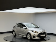 Toyota Yaris - 1.5 Hybrid Active | Carplay | Cam achter | Clima | Dealeronderhouden | NL Auto