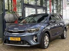 Kia Stonic - 1.0 T-GDi MHEV DynamicLine | Parkeercamera | Navigatie via Apple Carplay | Cruise Control