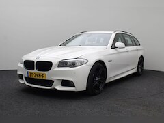 BMW 5-serie Touring - 528i High Executive 2012 M-Pakket | Head-up | Memoryseats | Navigatie | Camera | Bluetooth