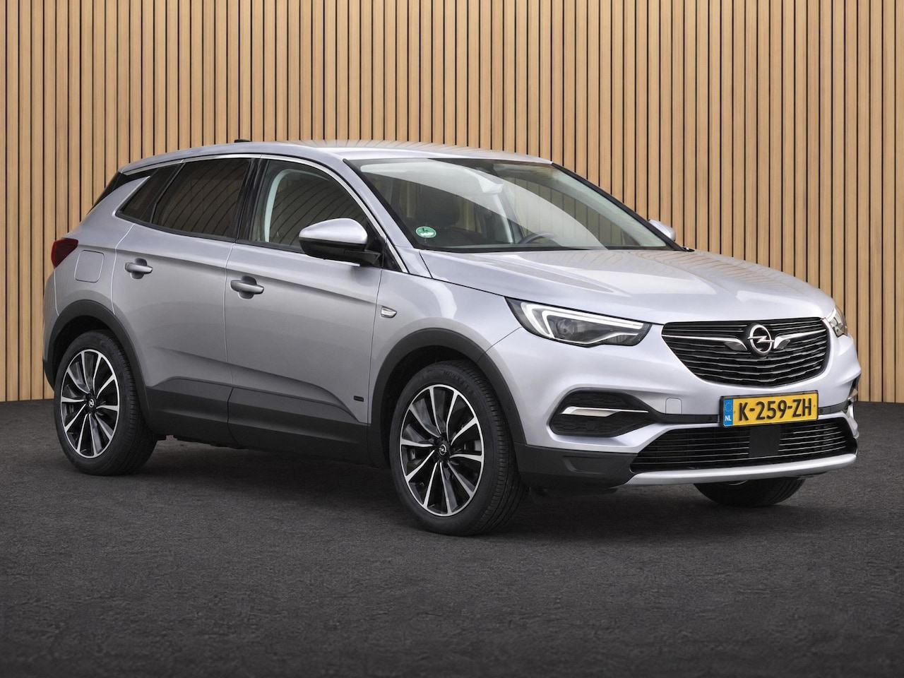 Opel Grandland X - 1.6 Turbo Hybrid4 Elegance | AWD / Trekhaak / Camera - AutoWereld.nl