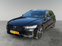 Volvo V60 - 2.0 T8 Plug-in hybrid AWD Plus Dark | Trekhaak | memory | panoramadak |