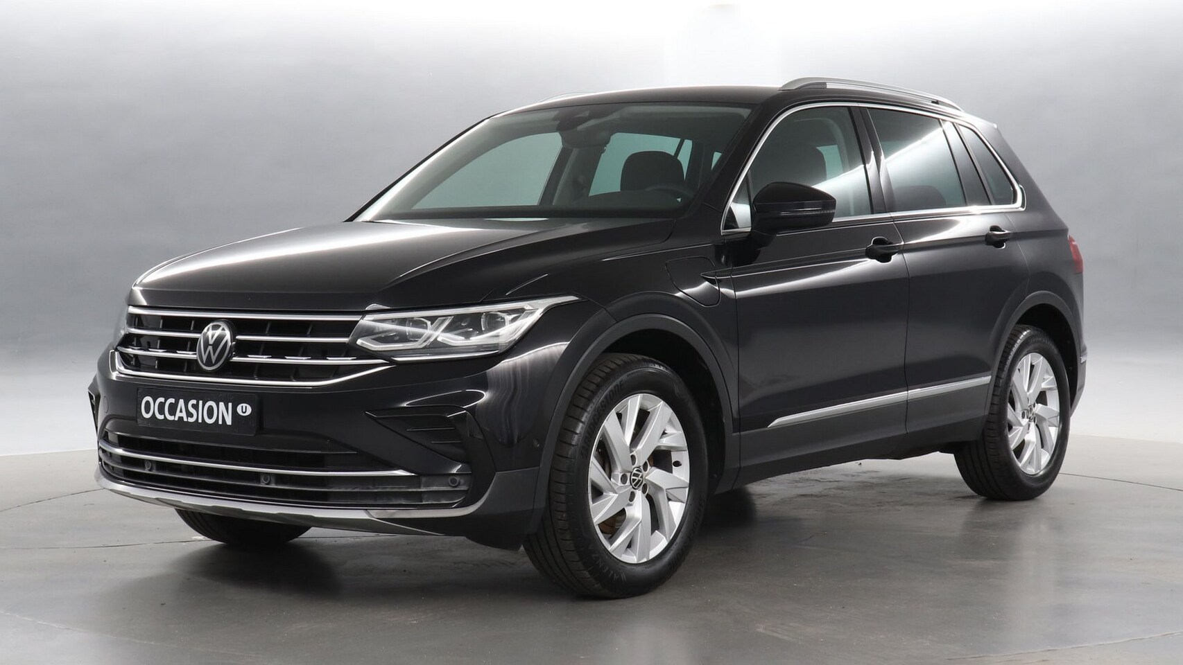 Volkswagen Tiguan - 1.4 TSI 245pk DSG eHybrid Elegance / SOH 89% / Navigatie / Camera - AutoWereld.nl