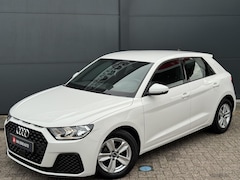 Audi A1 Sportback - TFSI Pro Line / Geen import / 100 % Onderhoud