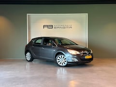 Opel Astra - 1.4 TURBO 5-DEURS COSMO-uitv|XENON|CLIMA AIRCO|CRUISECONTROL|TREKHAAK|LM-VELG|BLUETOOTH|nw