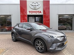Toyota C-HR - 1.8 Hybrid Style | Parkeersensoren voor/ achter | Stoelverwarming