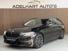 BMW 5-serie Touring - 520i High Executive Automaat Navigatie full map / Lederen interieur / Camera / Elektrische