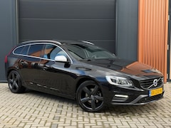 Volvo V60 - 2.0 D4 Business Sport R-Design|Standkachel|Pano|Keyless|Camera|Stoelverwarming|Leder