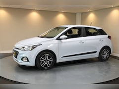 Hyundai i20 - 1.0 T-GDI Comfort *Carplay* 2de Eigenaar|Camera|Trekhaak|Navi|DAB|Climate|Cruise|Lane-Assi