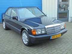 Mercedes-Benz 190-serie - 1.8 E AIRCO AUTOMAAT SCHUIFDAK