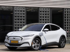 Ford Mustang Mach-E - EXTENDED RWD 98kWh/ FULL OPTIONS/ 4 NIEUWE ALL-SEASON BANDEN/ SOH 93%
