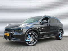Lynk & Co 01 - 1.5 | PHEV | Trekhaak | Stoelverwarming | Elek. stoelverstelling + achterklep | Pano dak |