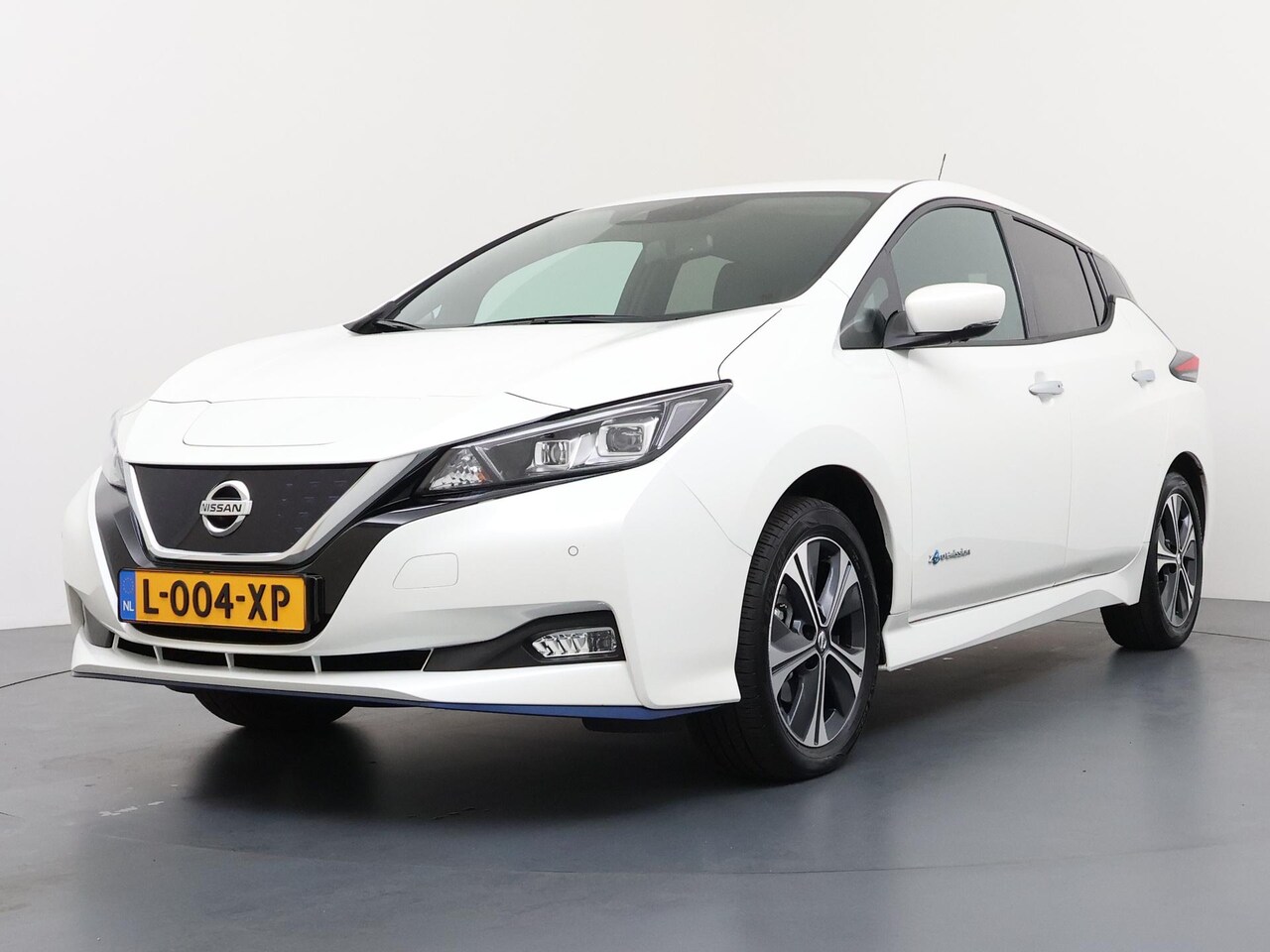 Nissan LEAF - e+ Tekna 62 kWh | ProPILOT  | Adapt. Cruise | Lederen Bekl. | - AutoWereld.nl
