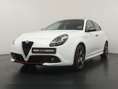 Alfa Romeo Giulietta - 1.4 170pk Turbo MultiAir Super Automaat | Elektrisch Schuif/Kanteldak | Trekhaak | | Leder