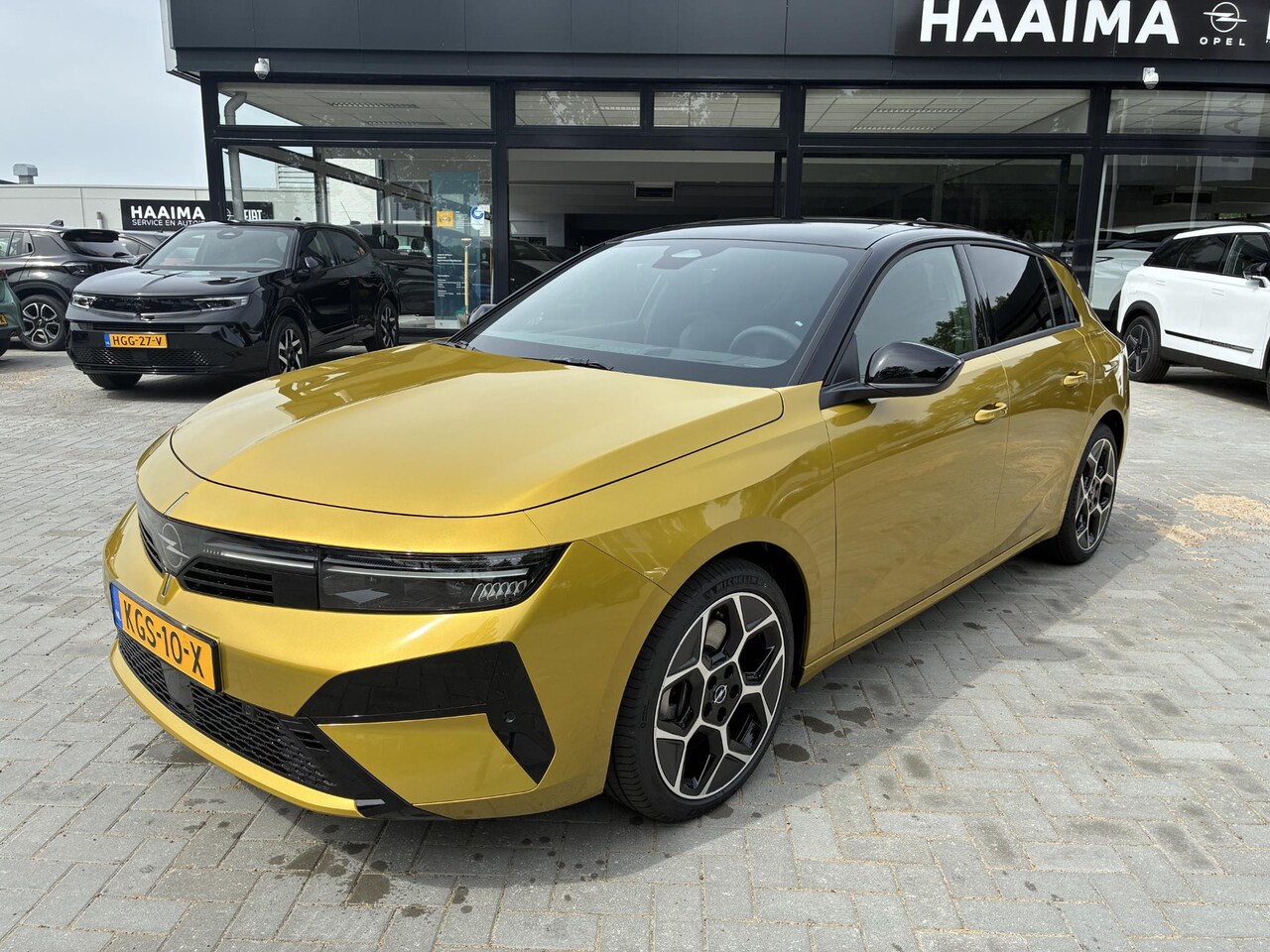 Opel Astra - 1.6 Turbo Automaat Plug In Hybrid Ultimate | DEMO | Panorama Schuifkanteldak | ECC | Navig - AutoWereld.nl