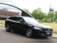 Volvo V60 - 2.0 T8 Plug-in Hybride Long Range R-Design AWD Ultimate Dark 335kW 456Pk Aut Recharge Full