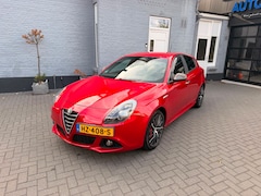 Alfa Romeo Giulietta - 1.4 T | QV LINE | MEMORY | 170 PK | ALCANTARA |