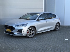 Ford Focus - 1.0 EcoBoost Hybrid ST Line X MHEV Garantie t/m 11-02-2029