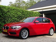 BMW 1-serie - 116i Essential | Airco | Bluetooth | PDC achter | Stoelverwarming