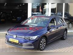 Volkswagen Golf - 1.0 TSI Life Business
