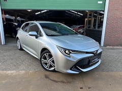 Toyota Corolla - 1.2 Turbo Dynamic TEAM|PDC/CAMERA/CARPLAY