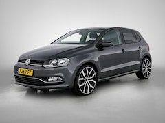 Volkswagen Polo - 1.2 TSI Comfortline Business R Automaat | Cruise control | Airco | Apple carplay | Parkeer
