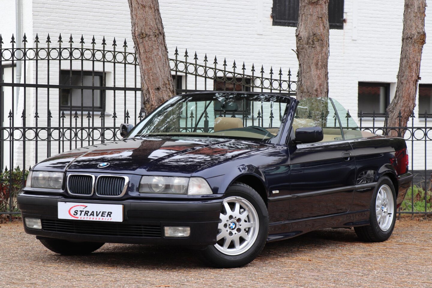 BMW 3-serie Cabrio - 320i Executive |Airco |Sportstoelen |NL Auto - AutoWereld.nl