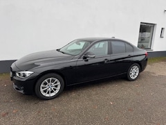 BMW 3-serie - 320i, '17, aut., origineel nl-auto, in een keurige staat