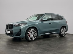 BMW X1 - xDrive25e M-Sport Pro | Trekhaak | Panoramadak | Comfort Access | Stuurwielverwarmd | Came