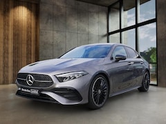Mercedes-Benz A-klasse - A 180 Limousine AMG Line | Panoramadak | Nightpakket | Apple Carplay | Achteruitrijcamera