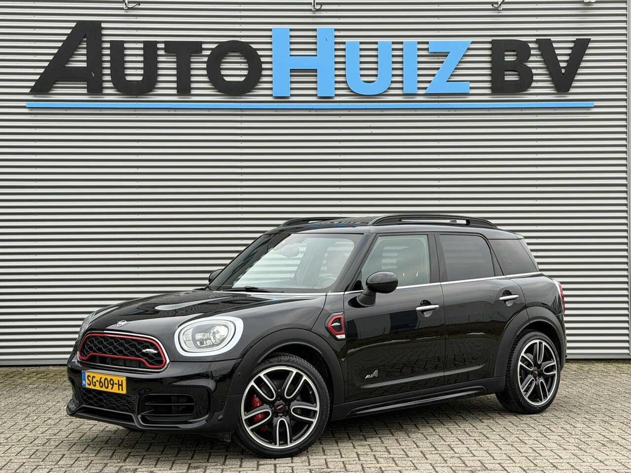 MINI Countryman - Mini 2.0 John Cooper Works ALL4 231 PK Chili Panoramadak Leer Harman-Kardon Elek Stoelvers - AutoWereld.nl