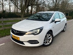 Opel Astra Sports Tourer - 1.2 Business Elegance Camera, Navi